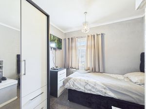 Photo 9- click for photo gallery